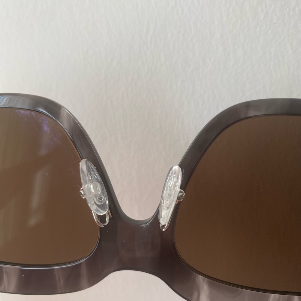 Celine Glossy Black Sunglasses with Gold Details - Picture 7 of 10